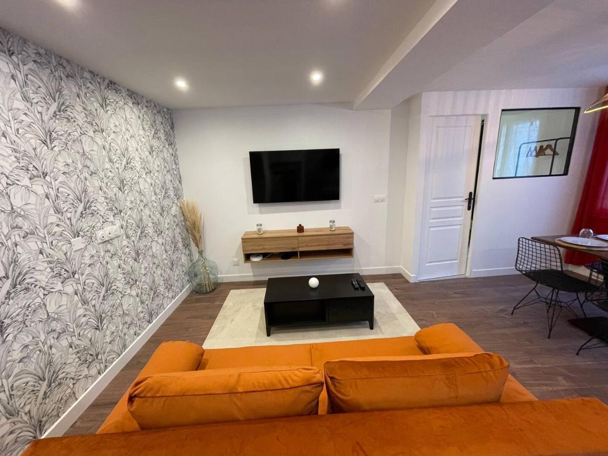 Le Jardin Niortais - Hyper Centre- Proche Gare - Paisible - Grand Jardin Prive, Wifi Hd -Netflix Apartment Ngoại thất bức ảnh